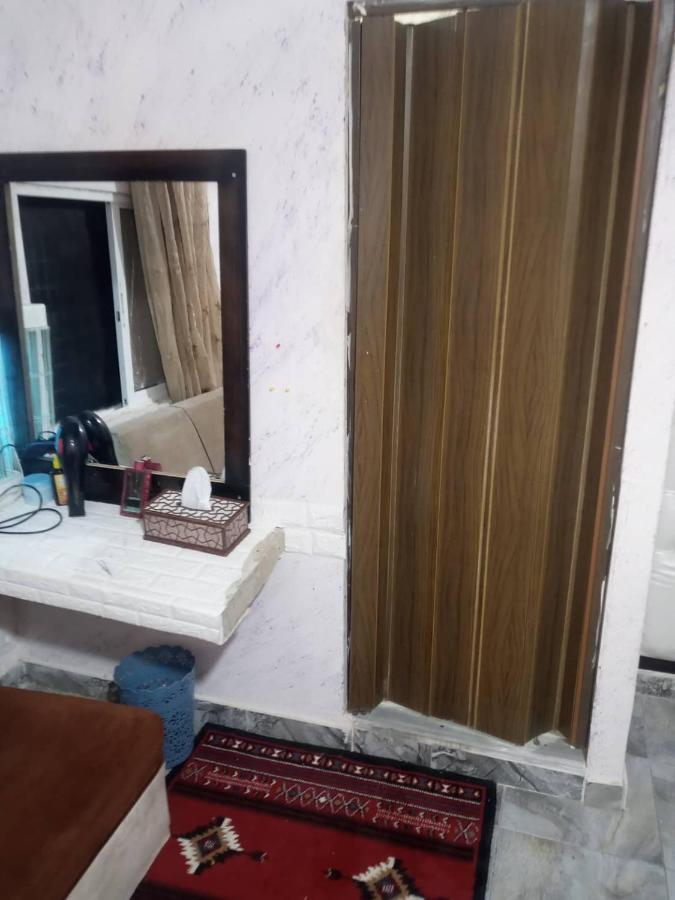 Guest House Hazem Al Azraq ash Shamālī Buitenkant foto
