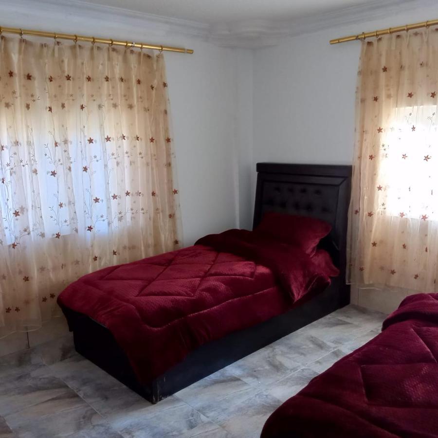Guest House Hazem Al Azraq ash Shamālī Buitenkant foto